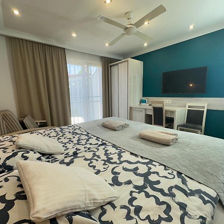 Helios Bed & Breakfast Ustka Ngoại thất bức ảnh