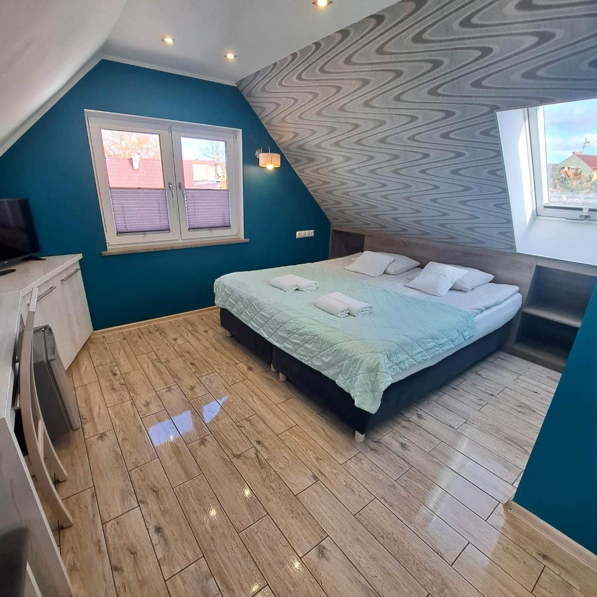Helios Bed & Breakfast Ustka Ngoại thất bức ảnh